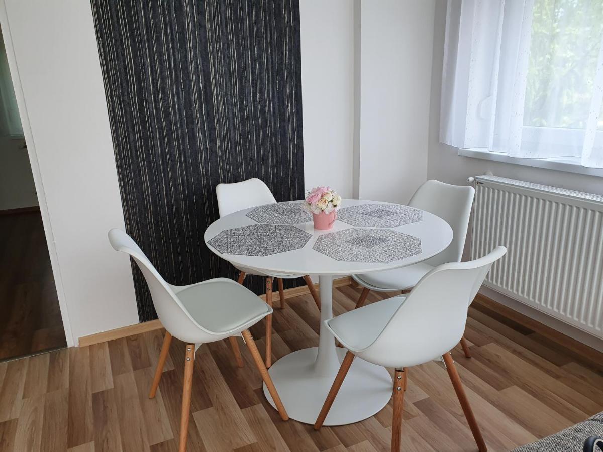 Matrix Apartman ベーケーシュチャバ エクステリア 写真