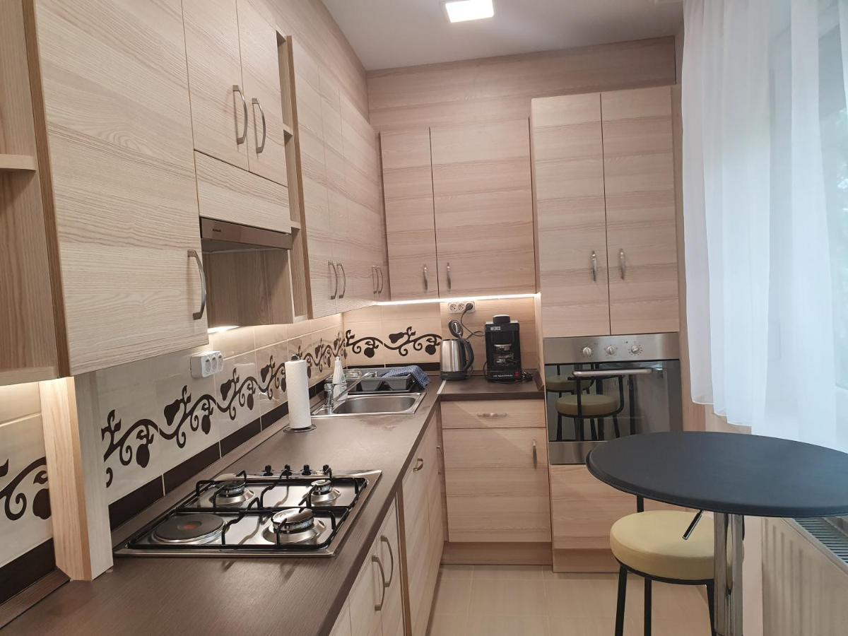 Matrix Apartman ベーケーシュチャバ エクステリア 写真